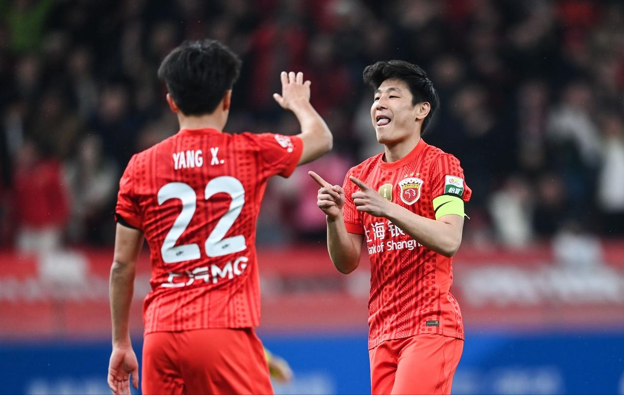 Leyu Sports-中超最新积分榜：蓉城2连胜6分领跑，泰山河南负分清零，津门虎-9