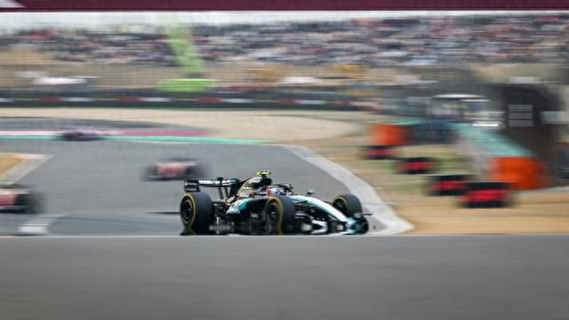 乐鱼体育官方登录网站-杆位出发带回胜利，19岁新星安东内利登顶F1中国大奖赛，首夺分站赛冠军|车队|文汇报|汉密尔顿|维斯塔潘|新赛季_新浪体育_新浪新闻